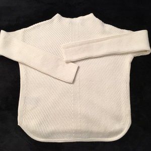 Aritzia Babaton Chalmers Sweater XXS / NWOT